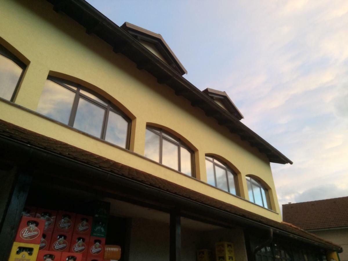 Hotel Gostilna Ulcar à Ig Extérieur photo