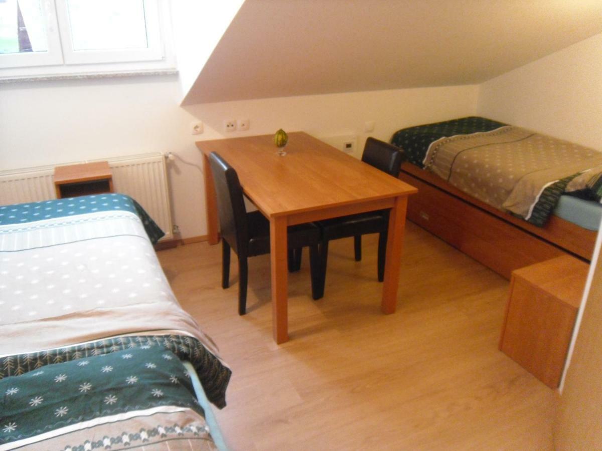 Hotel Gostilna Ulcar à Ig Extérieur photo